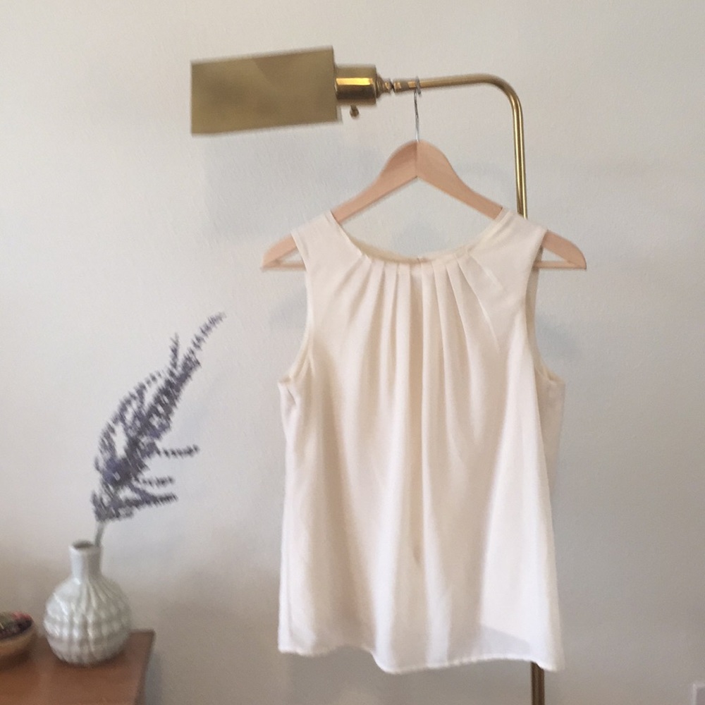Gorgeous Ann Taylor cream top with pleating